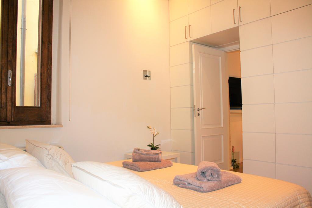 Navona Secret Suite Rome Exterior photo